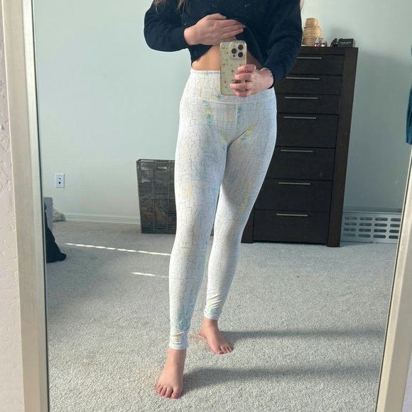 Fabletics Powerhold Legging - Picture 4 of 8